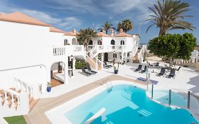 Apartamentos LIVVO Galera Beach